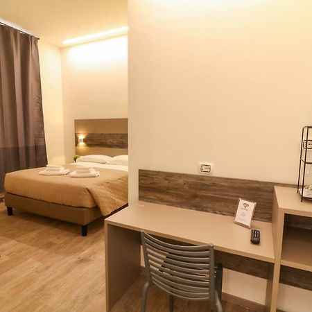 Borgonove Bed & Breakfast Rome Bagian luar foto