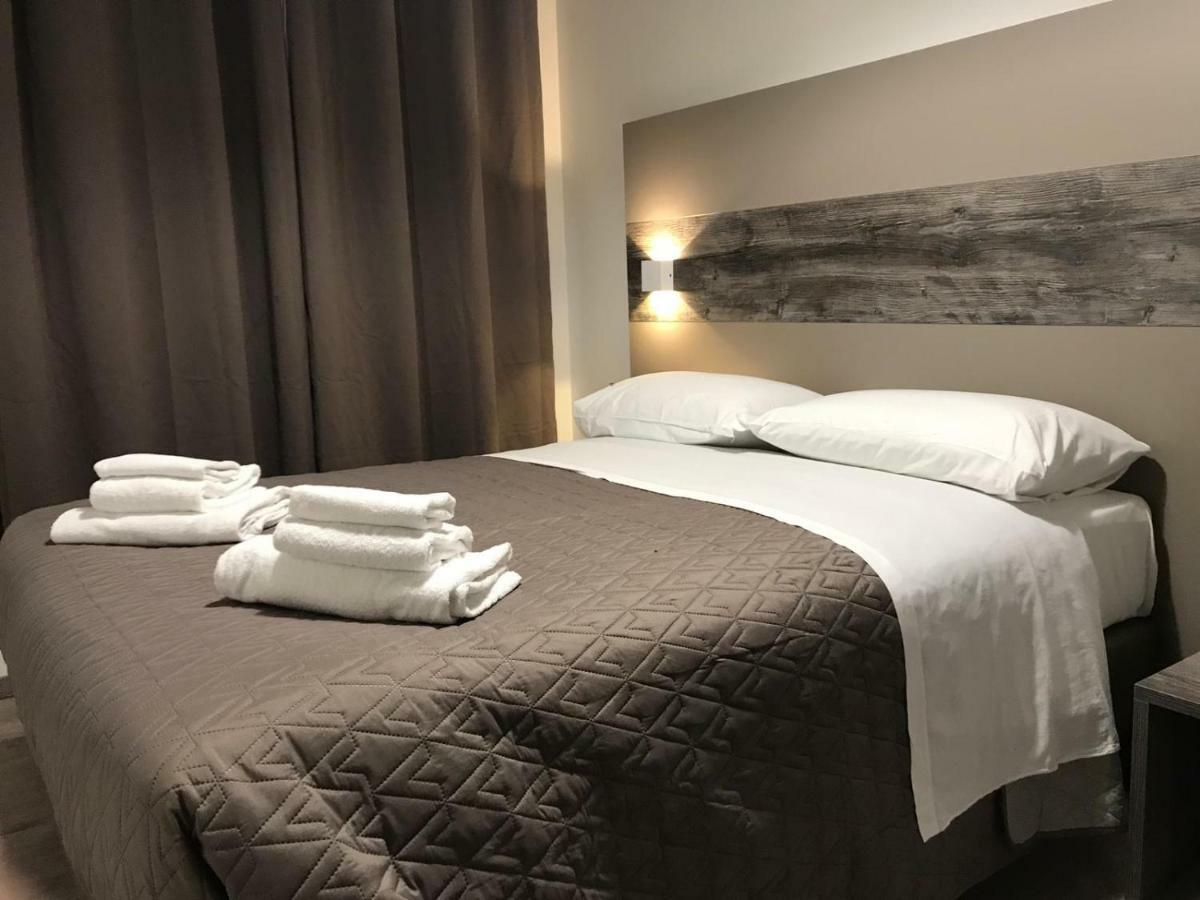 Borgonove Bed & Breakfast Rome Bagian luar foto