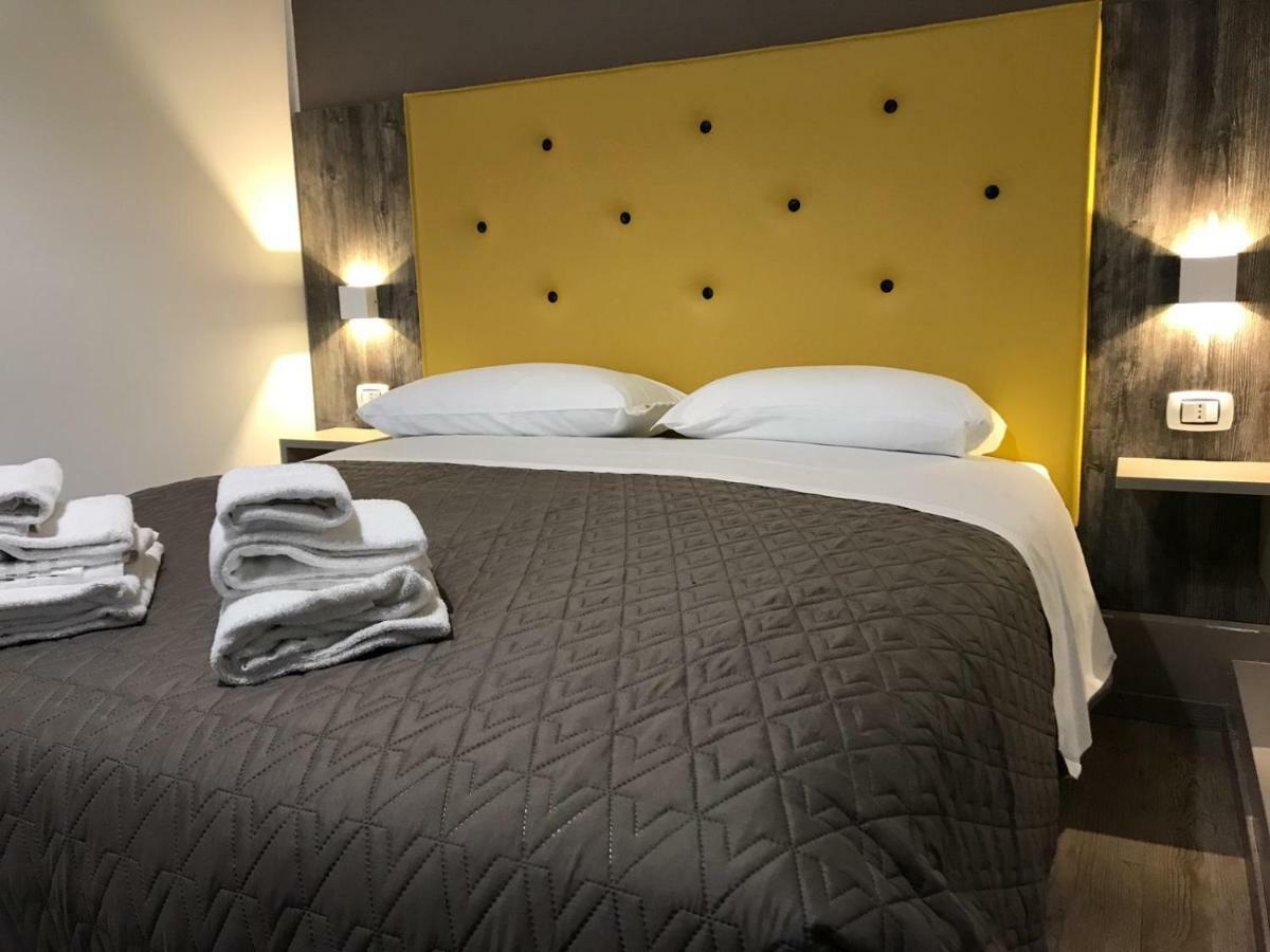 Borgonove Bed & Breakfast Rome Bagian luar foto