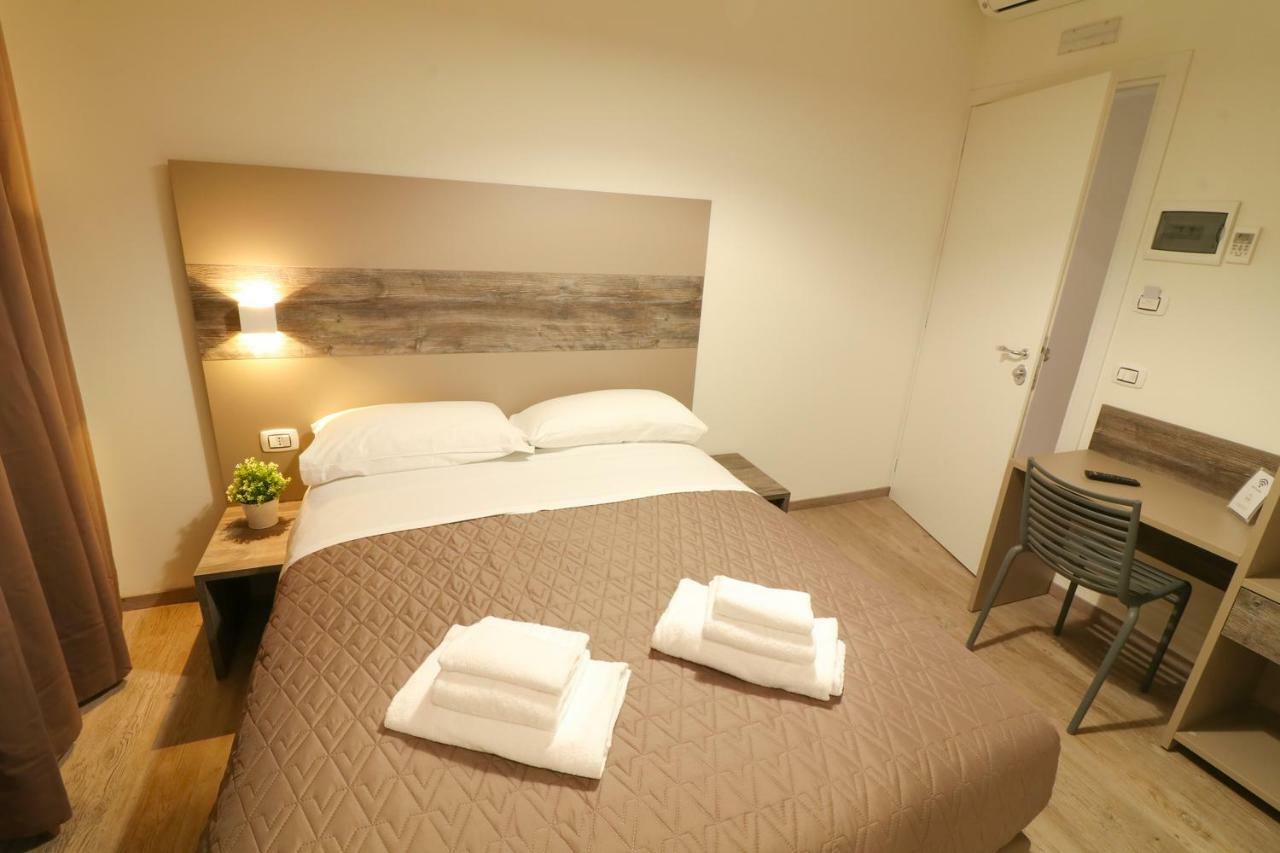 Borgonove Bed & Breakfast Rome Bagian luar foto