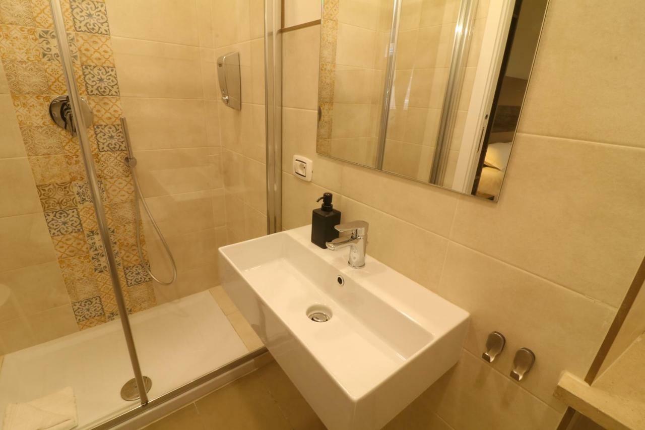 Borgonove Bed & Breakfast Rome Bagian luar foto